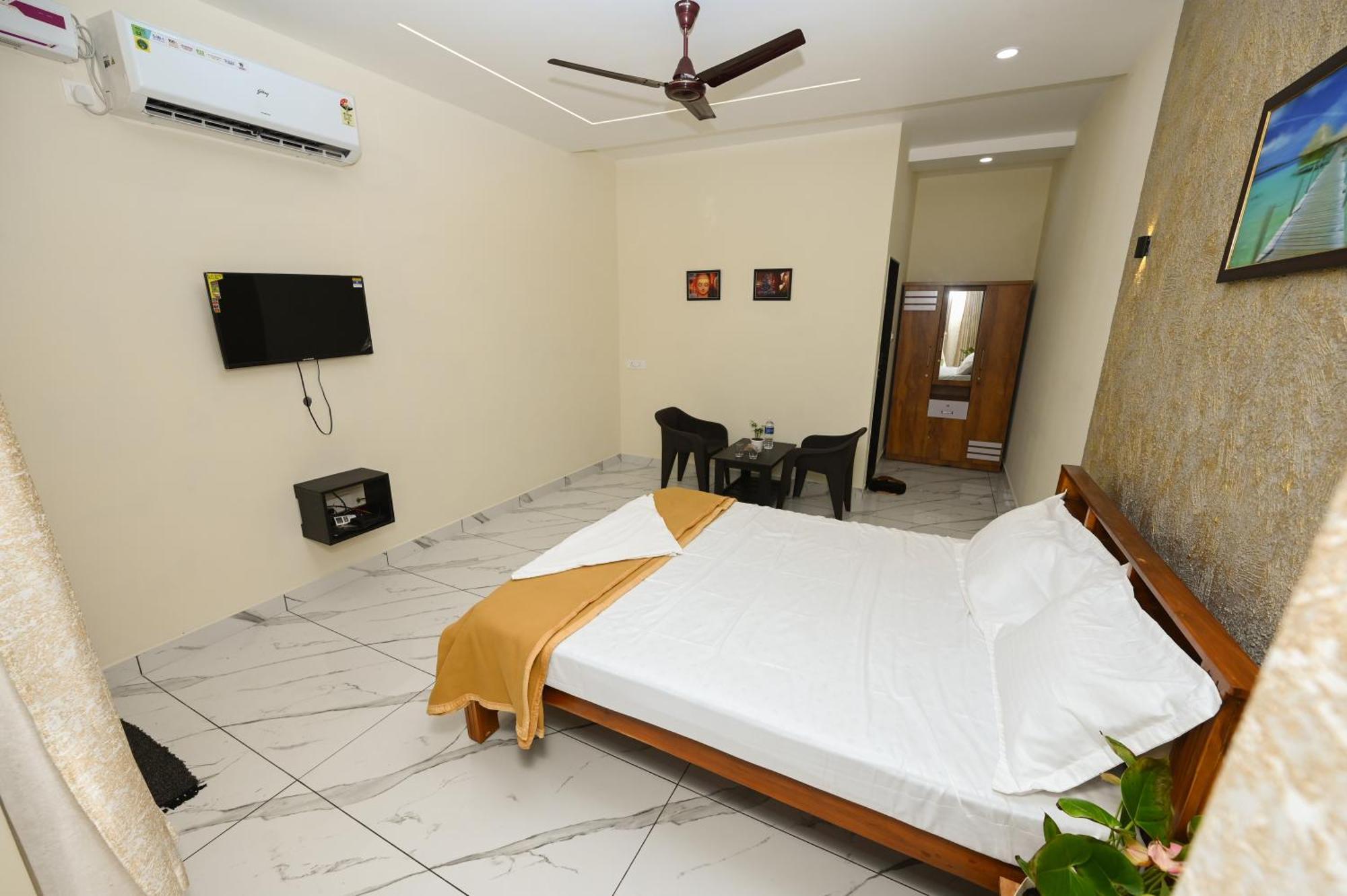 Namaste Homestay And Beach Resort Kaup Exteriör bild